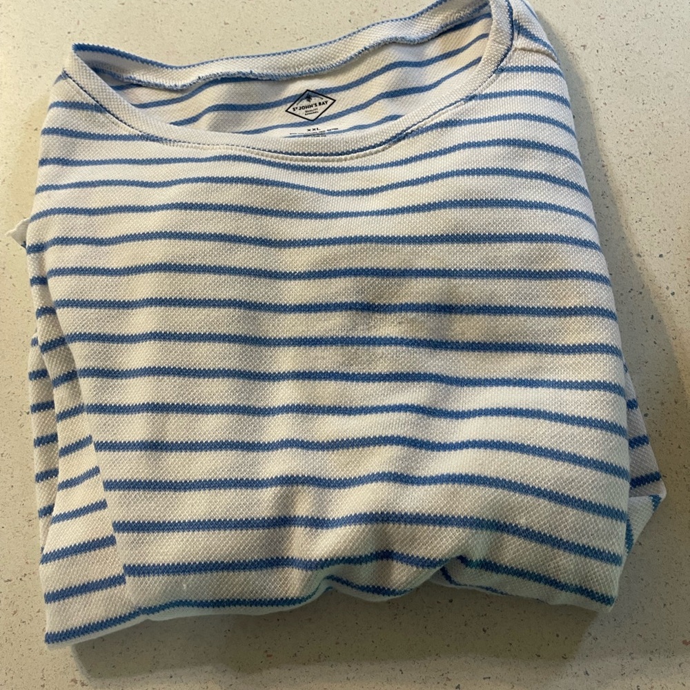 Women’s St. John’s Bay long sleeve Blue/White Top. Size XXL - Picture 2 of 5
